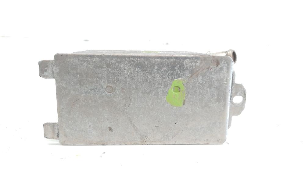 Radiador de aceite TXDB 6G917A095AD de Ford Focus iii 2010-0 163 CV - pieza usada