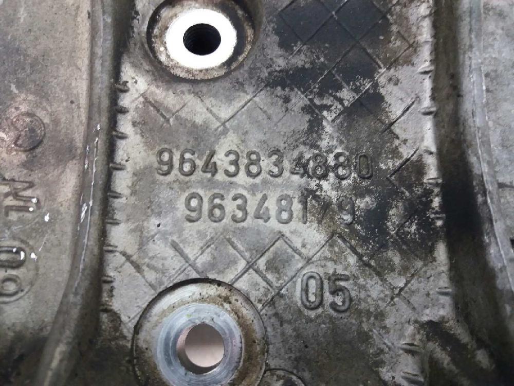 Soporte alternador 4HW 9643834880 de Citroen C8 2002-2015 128 CV con 1 km - pieza usada