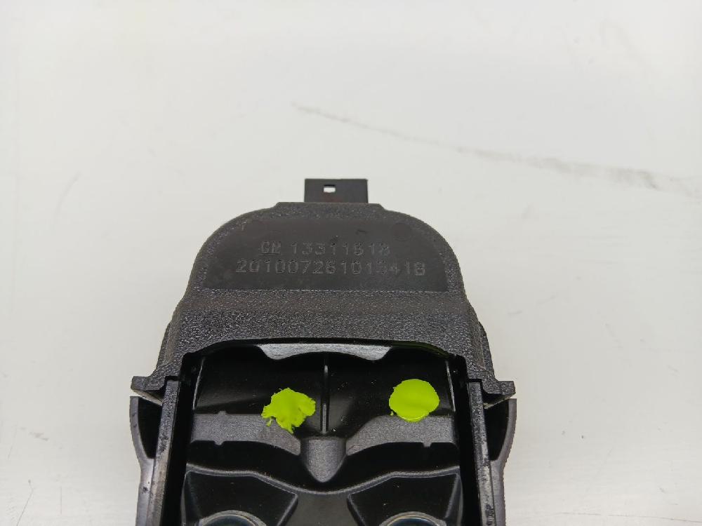 Sensor A 17 DTR 13311618 de Opel Astra j (p10) 2009-2015 110 CV con 191749 km - pieza usada
