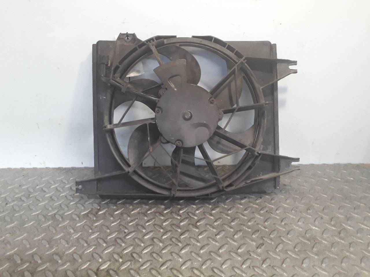 HYUNDAI RD (1 generation) (1996-2002) Difūzoriaus ventiliatorius 4569631 21457568