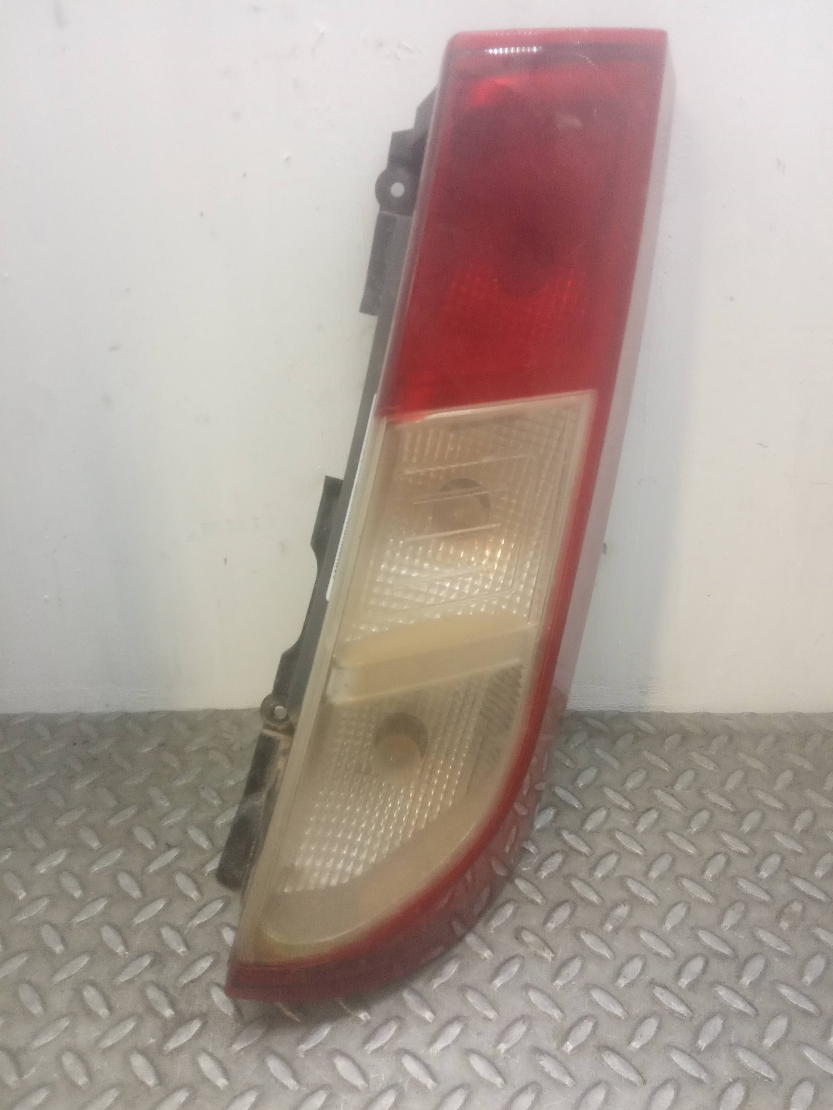 DACIA Dokker 1 generation (2012-2024) Rear Right Taillight Lamp 265509604R,265509604R 23697610