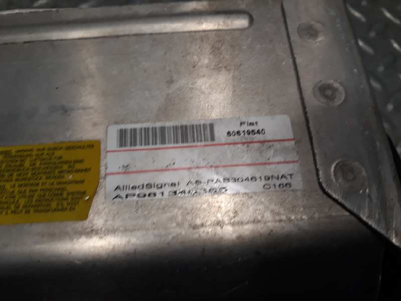Airbag delantero derecho AR32501 de Alfa romeo 156 (932_) 1997-2000 136 CV con 1 km - pieza usada