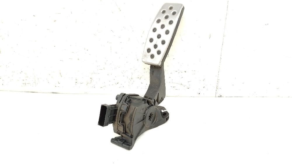 Potenciometro A 20 DTR 13252702 de Opel Astra j gtc 2011-2011 194 CV con 204760 km