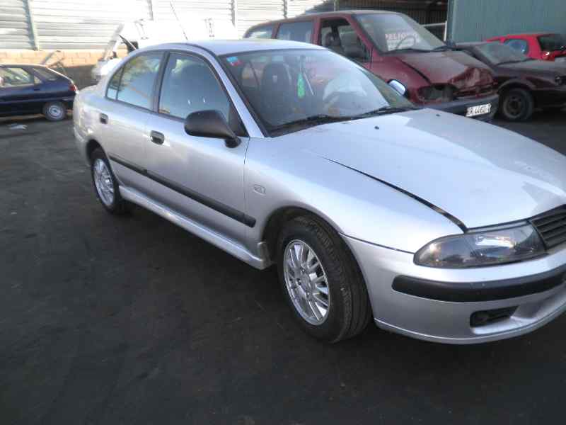 MITSUBISHI Carisma 1 generation (1995-2004) Démarreur 8200064465B 18484239