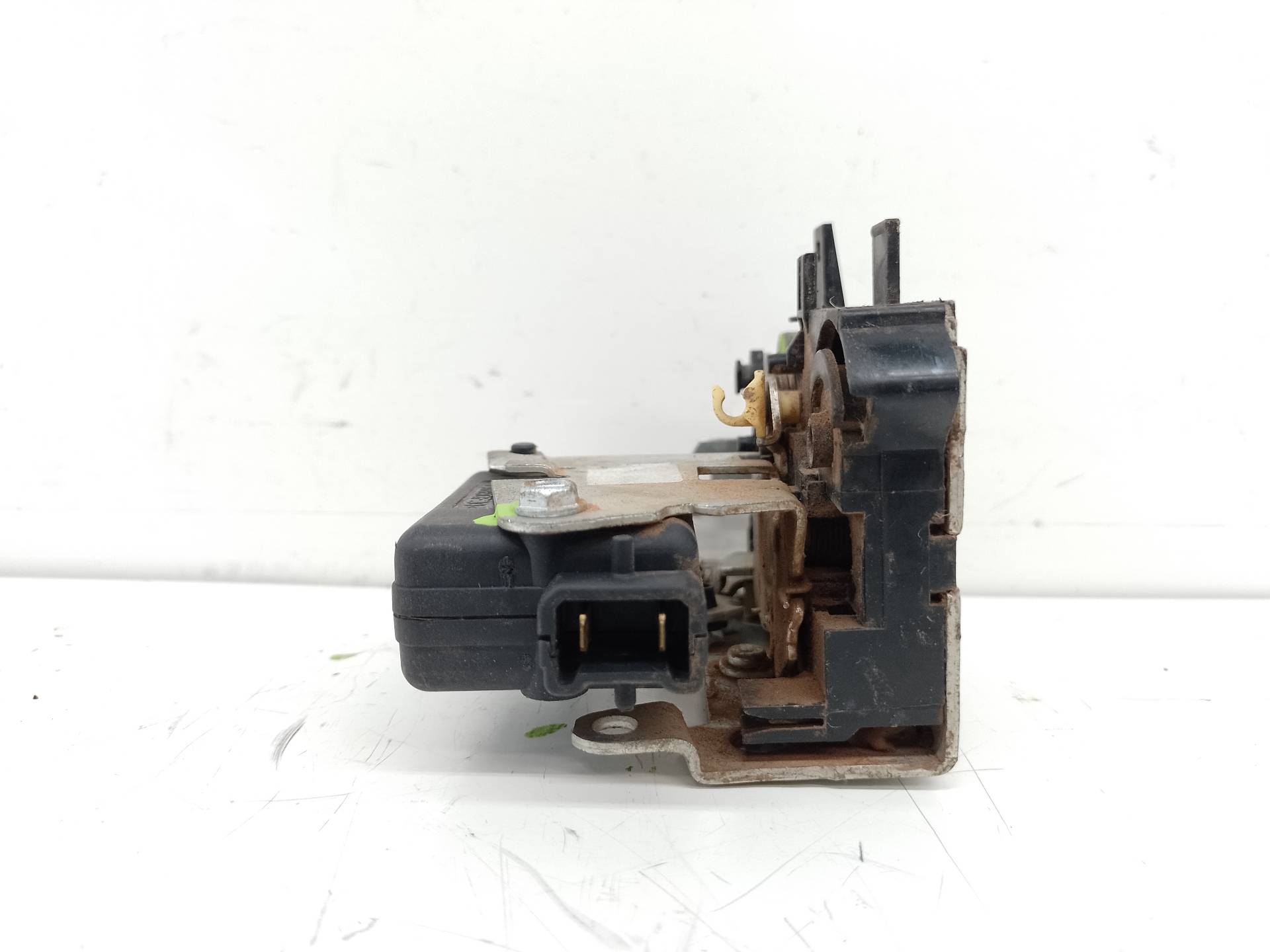 DACIA Sandero 1 generation (2008-2012) Front Left Door Lock 8200735227 25754646