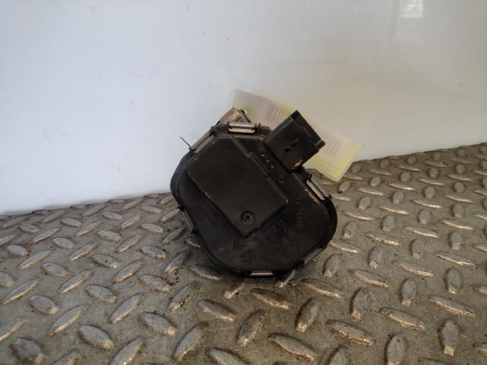 Caja de mariposa UGJC 9673534480 de Ford Fiesta vi van 2010-2017 75 CV con 1 km