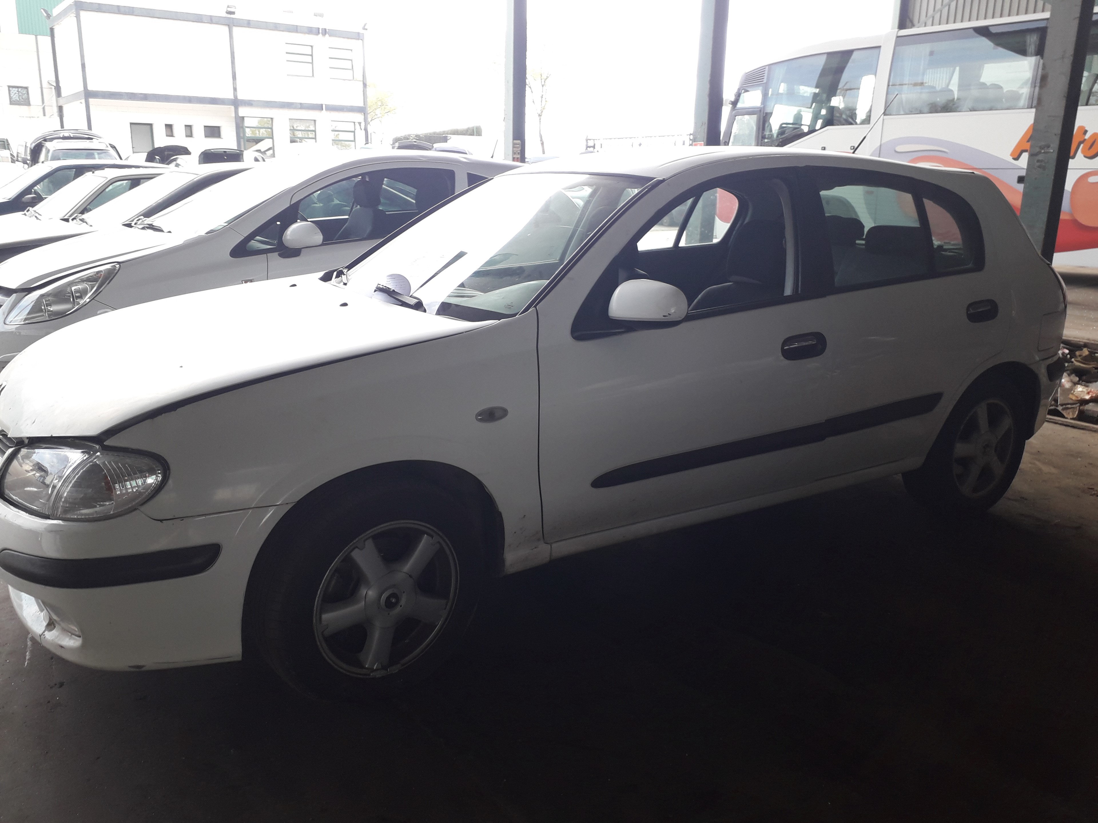 VAUXHALL Almera N16 (2000-2006) Генератор 23100BN300,LR1100724 23692434