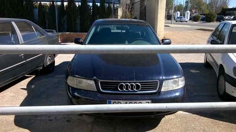 AUDI A4 B5/8D (1994-2001) Aušinimo radiatorius 8D0260401G 24761869