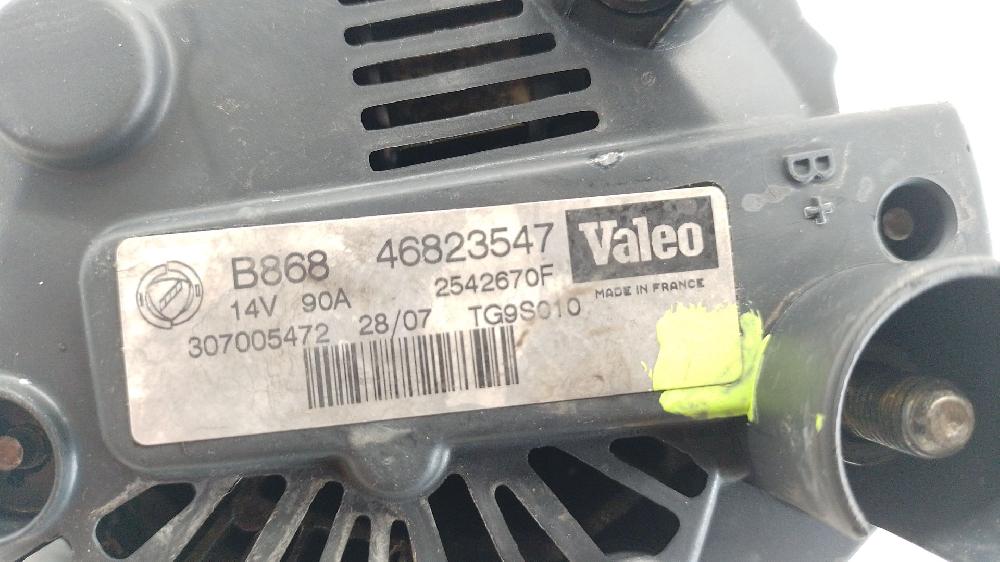 Alternador 199A2000 46823547 de Fiat Doblo furgoneta/monovolumen (223_) 2006-0 75 CV con 288658 km - pieza usada