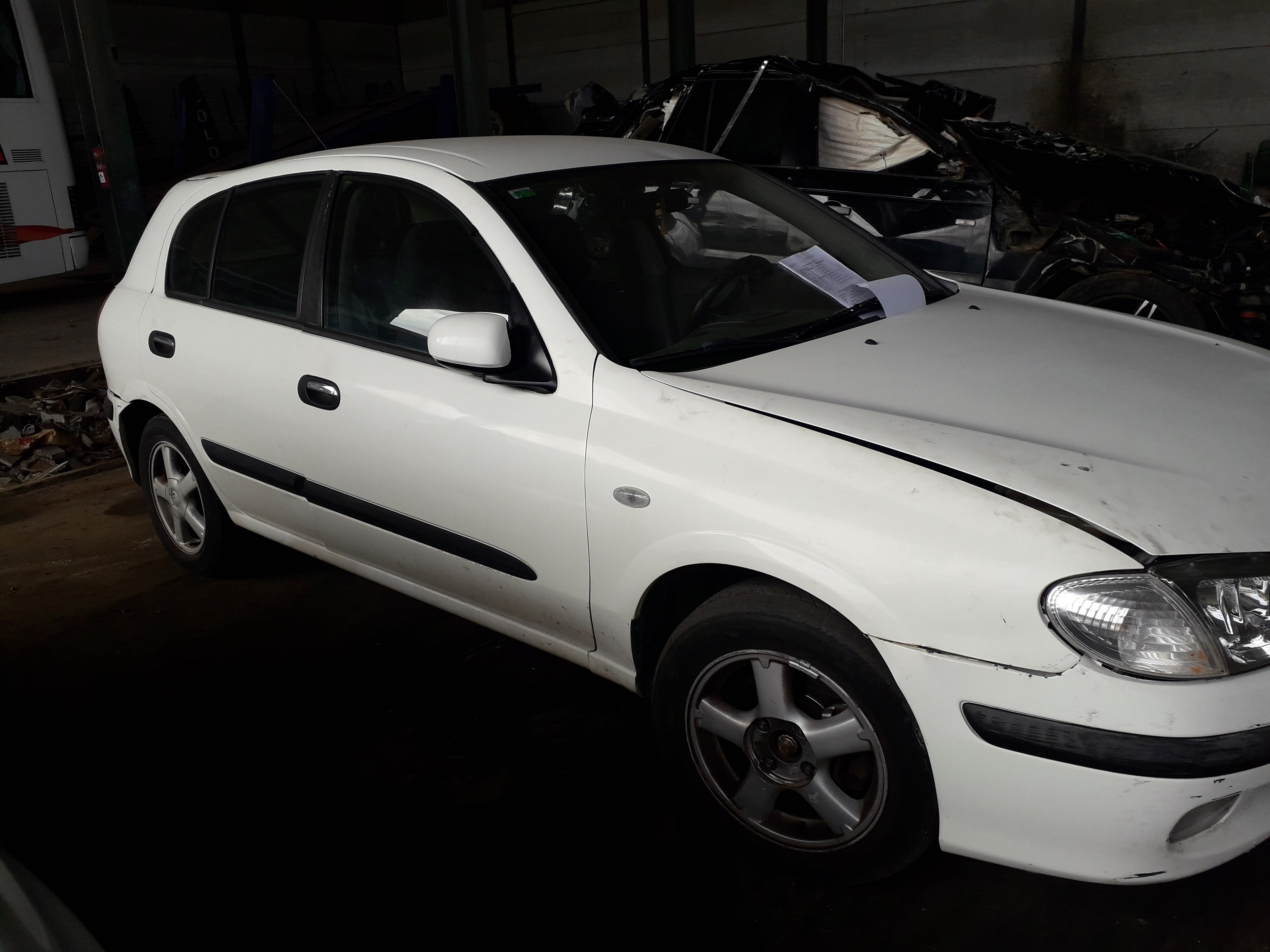 VAUXHALL Almera N16 (2000-2006) Генератор 23100BN300,LR1100724 23692434