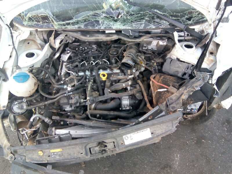 VOLKSWAGEN Polo 5 generation (2009-2017) Bagāžnieks 6R6827025D 18635716