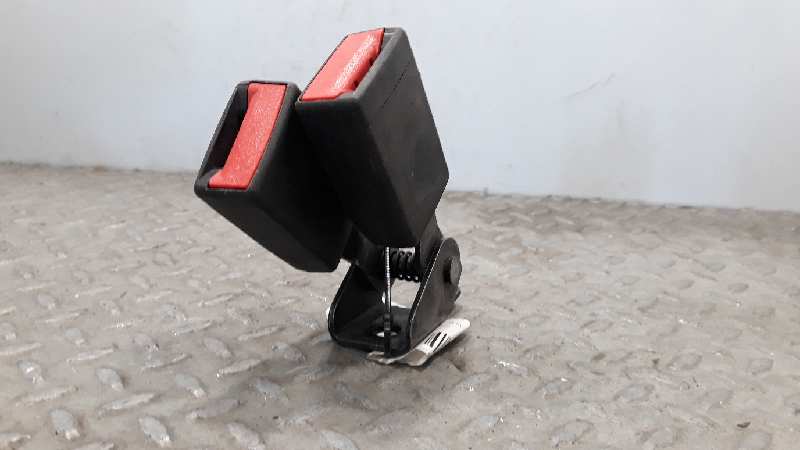 Enganche cinturón trasero central A20DTH 13267110 de Opel Insignia a sedán (g09) 2008-2017 131 CV con 1 km - pieza usada