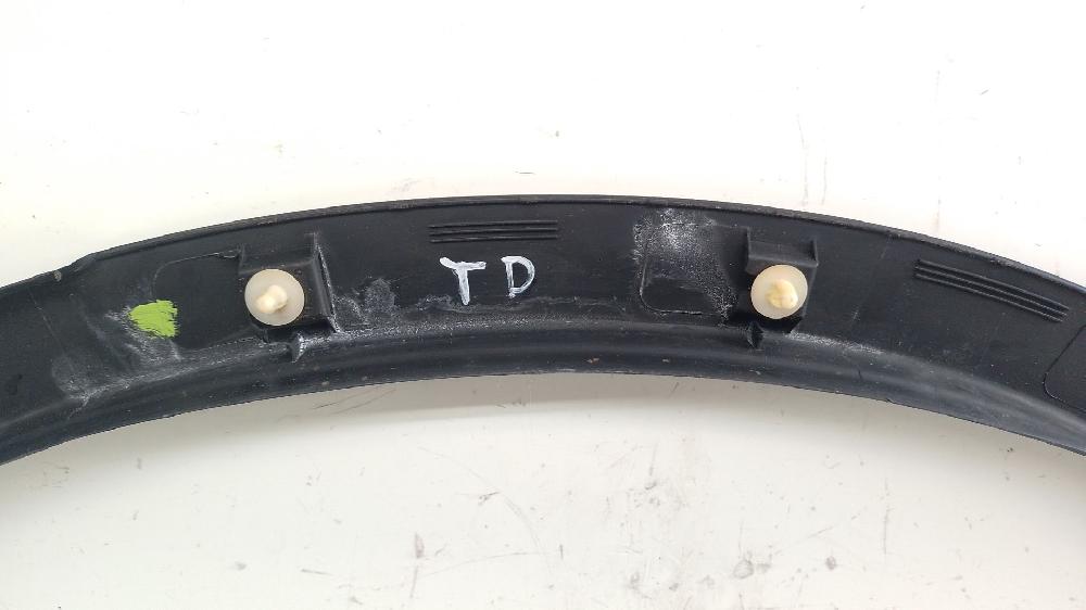 Aletín trasero derecho K9K 93828BR0 de Nissan Qashqai / qashqai +2 i (j10, nj10, jj10e) 2007-2013 110 CV con 239397 km - pieza usada
