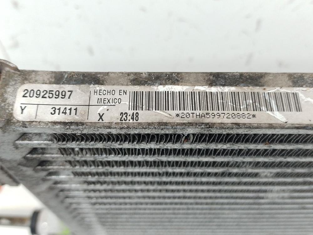 Radiador de caja cambios A 14 XFL 20925997 de Opel Ampera (r12) 2011-2015 151 CV - pieza usada