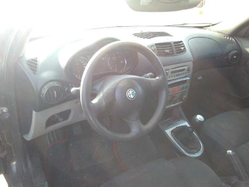 ALFA ROMEO 147 2 generation (2004-2010) Priekinė kairė viršutinė šakė 0051834093 18729945