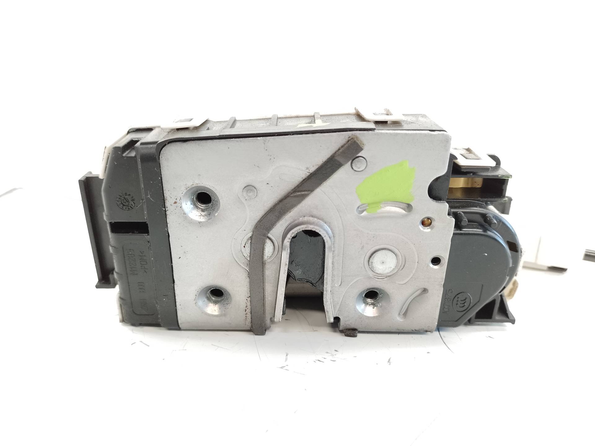 MERCEDES-BENZ A-Class W176 (2012-2018) Front Right Door Lock A1667200435 25617842