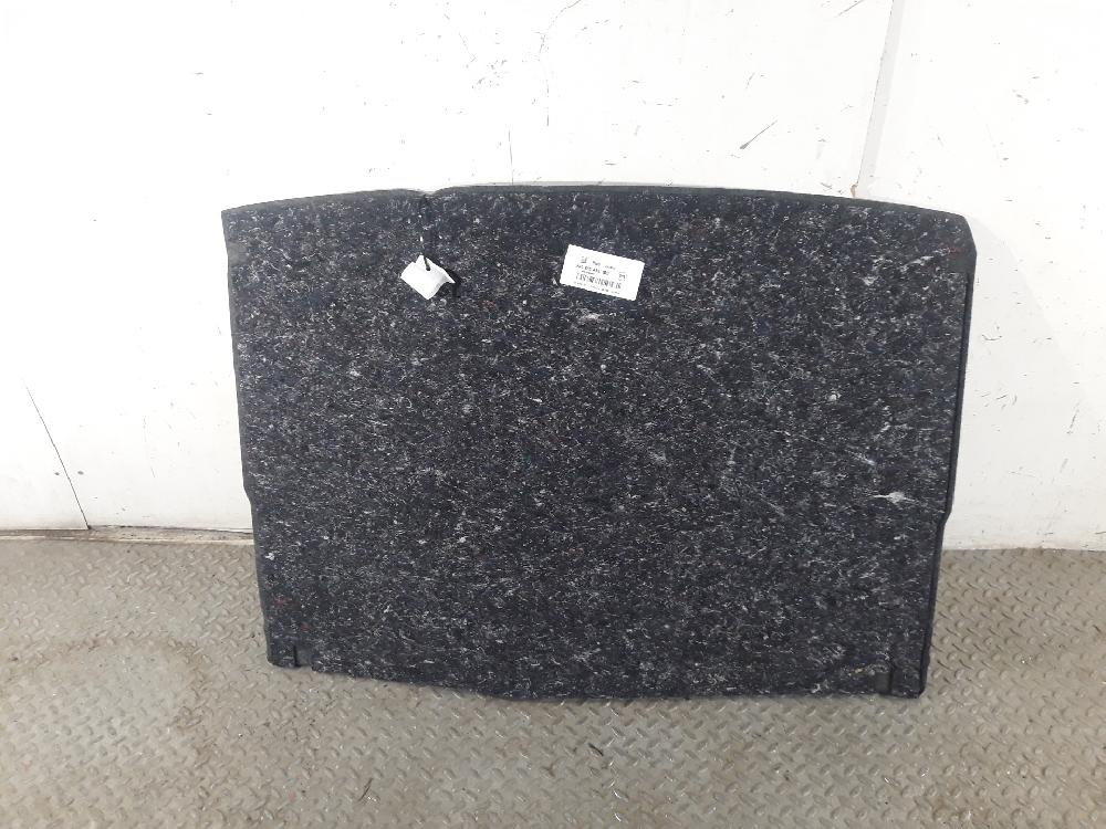 Moqueta DBY 6F9863463 de Seat Arona 2017-2019 90 CV con 1 km - pieza usada