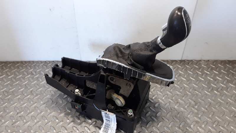 OPEL Astra J (2009-2020) Головка рычага КПП 55563829 23248444