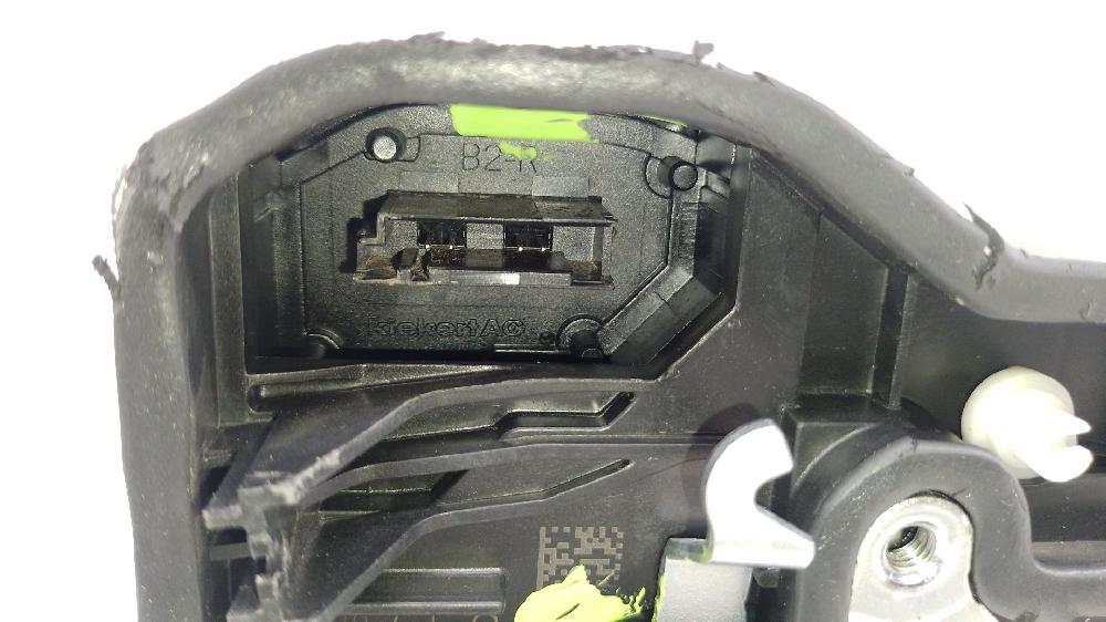 Cerradura puerta delantera derecha N47 D20 A,N47 D20 C 7229458 de Bmw 1 (e81) 2006-2011 116 CV - pieza usada