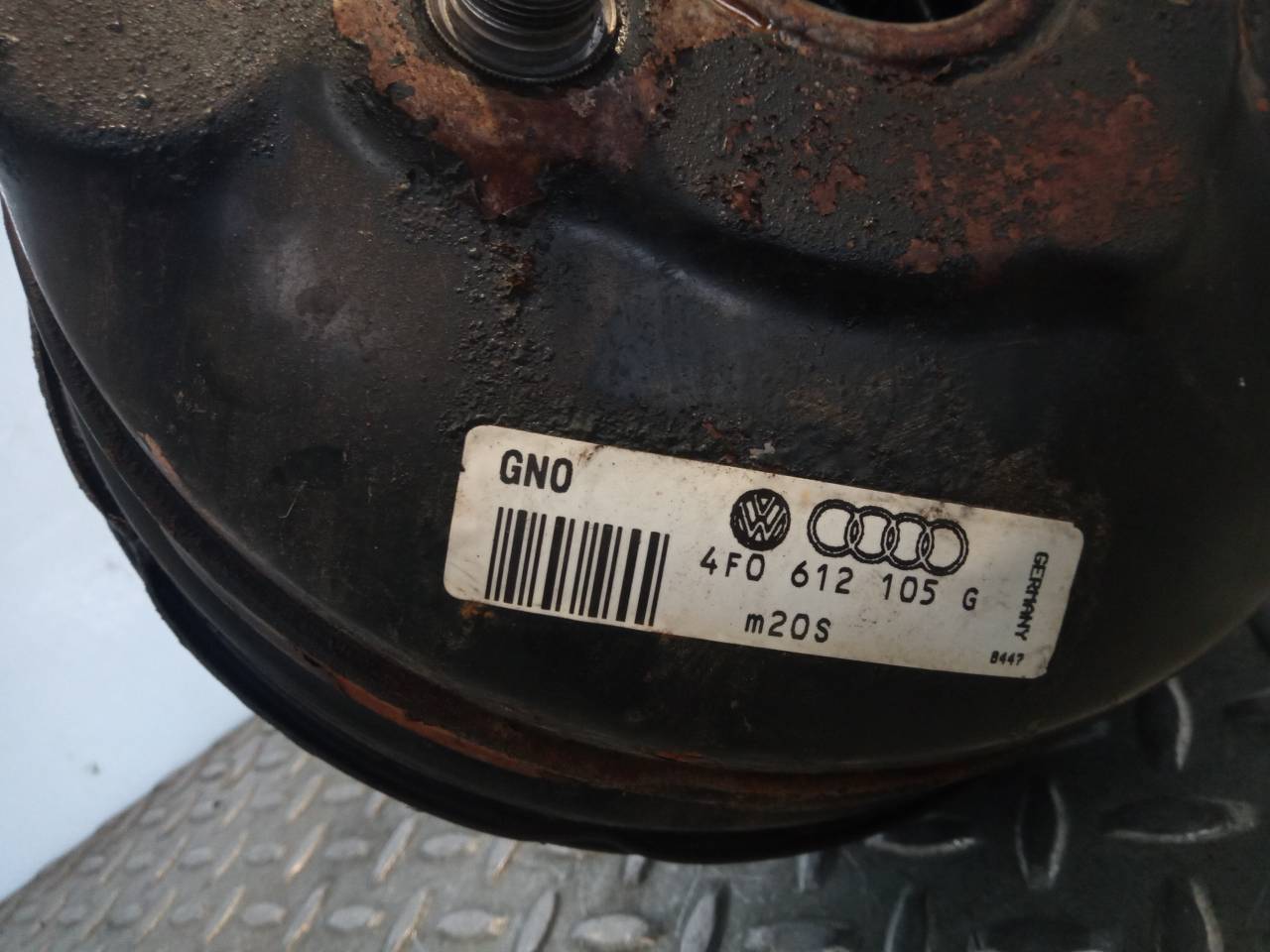 AUDI A6 C6/4F (2004-2011) Stabdžių pūslė 4F0612105G 23351886