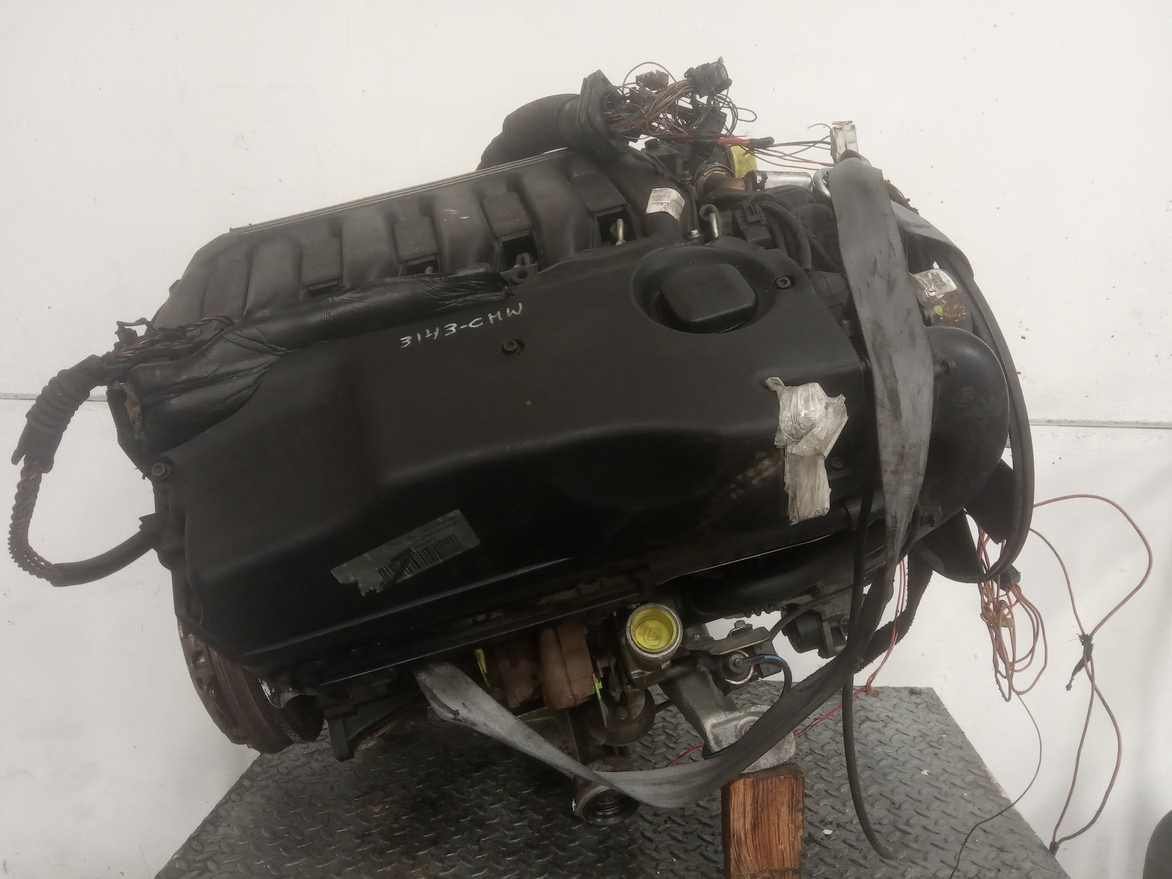 ALFA ROMEO X5 E53 (1999-2006) Engine M57 23300100