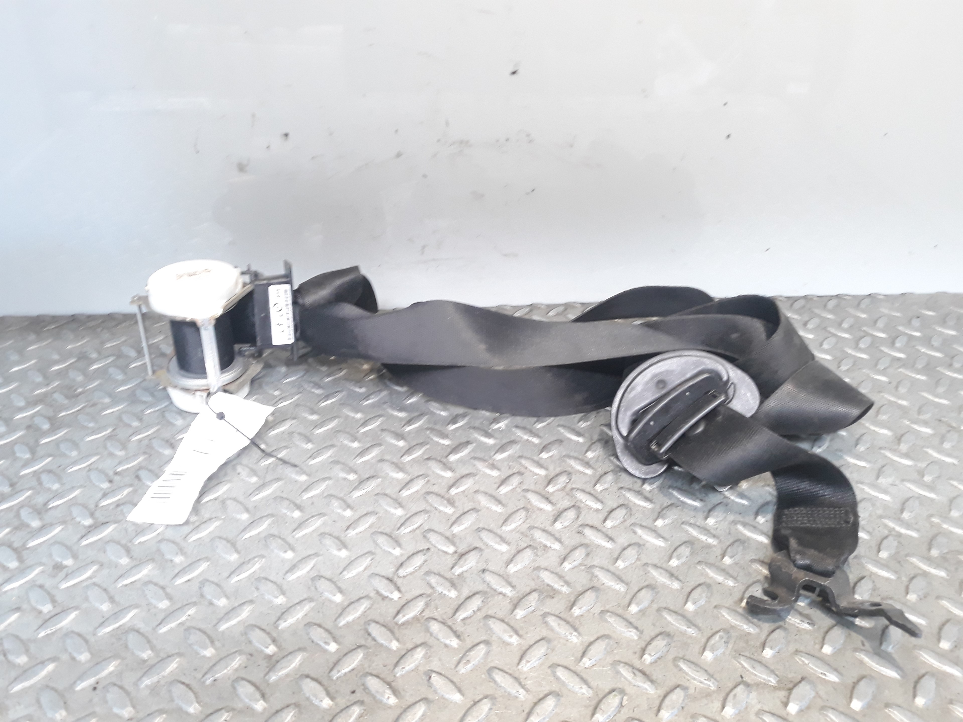 BMW 3 Series E90/E91/E92/E93 (2004-2013) Priekinis dešinys saugos diržas 72117234768 23688210