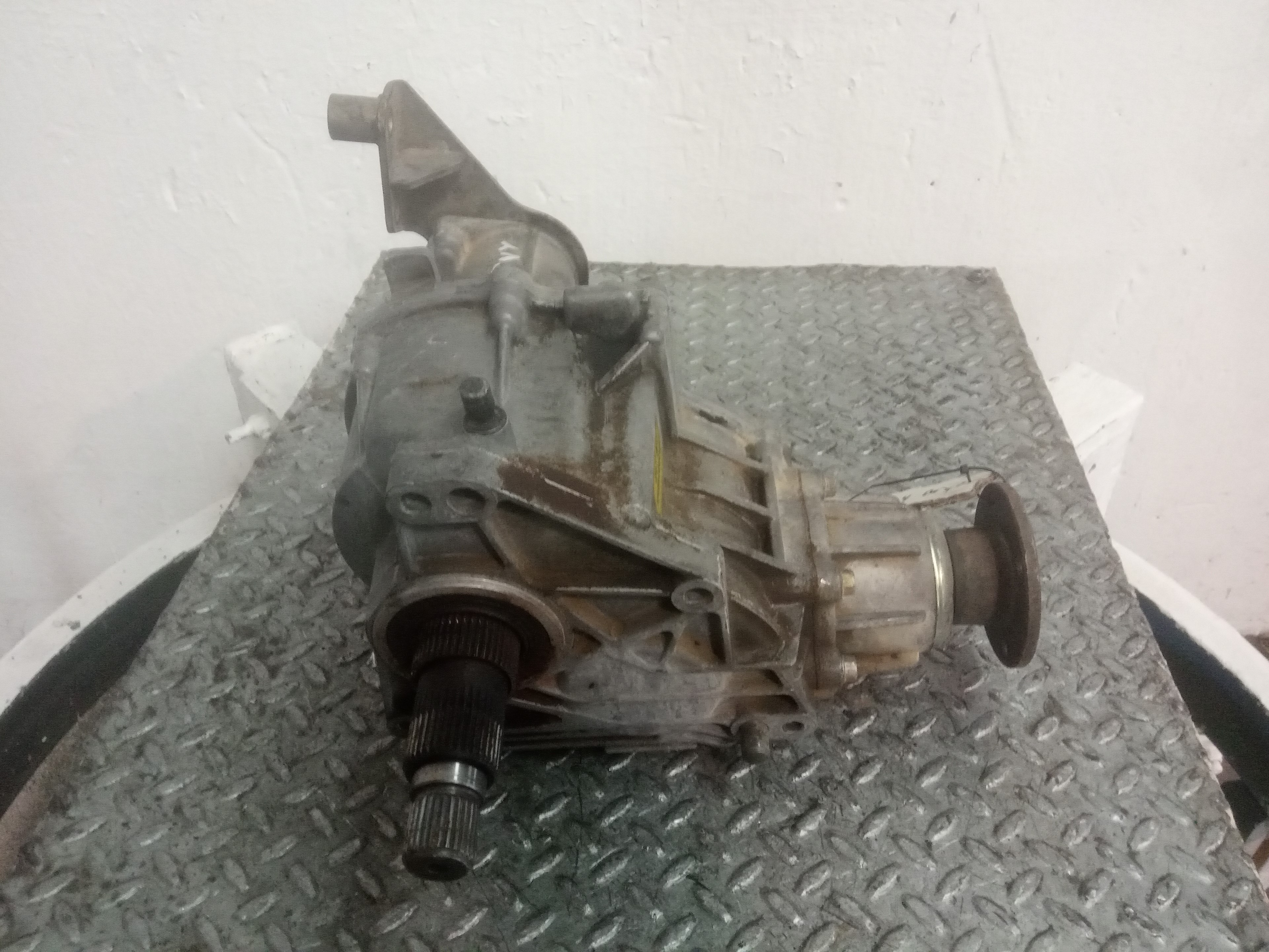 HYUNDAI Santa Fe SM (2000-2013) Front Transfer Case Y040400859,Y040400859 23689423