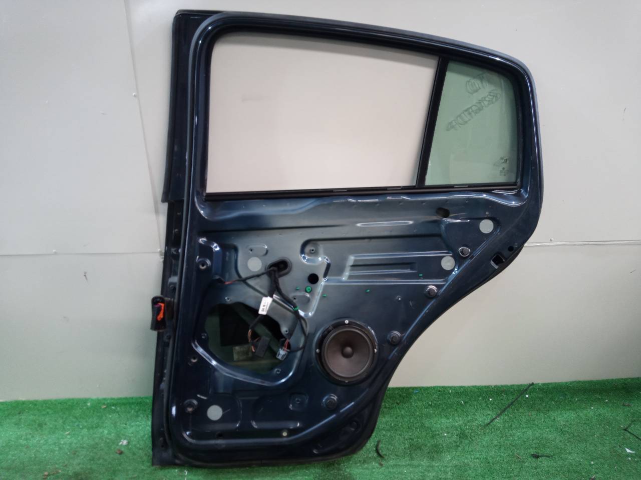 VOLKSWAGEN Golf Plus 2 generation (2009-2014) Höger bakdörr 5M0833106B 25108454