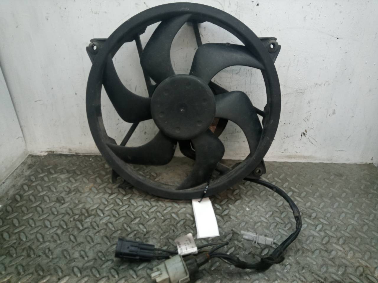 PEUGEOT 407 1 generation (2004-2010) Difūzoriaus ventiliatorius 23708500