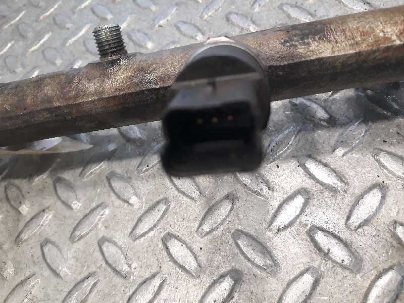 Rampa inyectora RHX 0445214019 de Fiat Scudo combinato (220_) 1999-2006 109 CV con 1 km - pieza usada