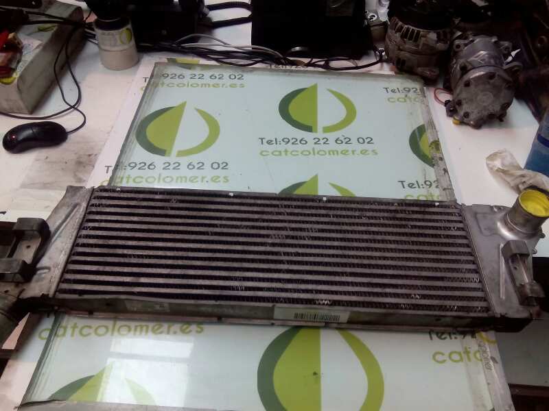 RENAULT Megane 2 generation (2002-2012) Radiateur de refroidisseur intermédiaire 8200115540A 18509864