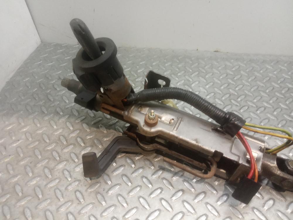 Columna direccion F9Q de Renault Trafic caja cerrada (ab 4.01) 2001-0 con 1 km - pieza usada
