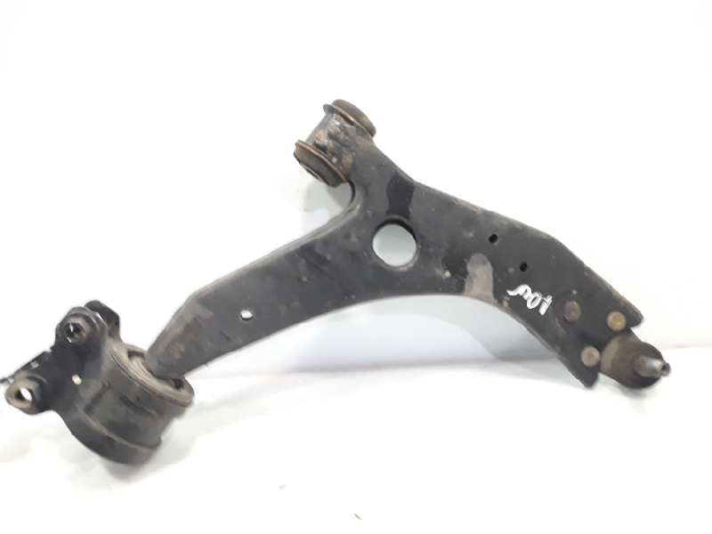 VOLVO S40 2 generation (2004-2012) Front Right Arm 31277465 18731809