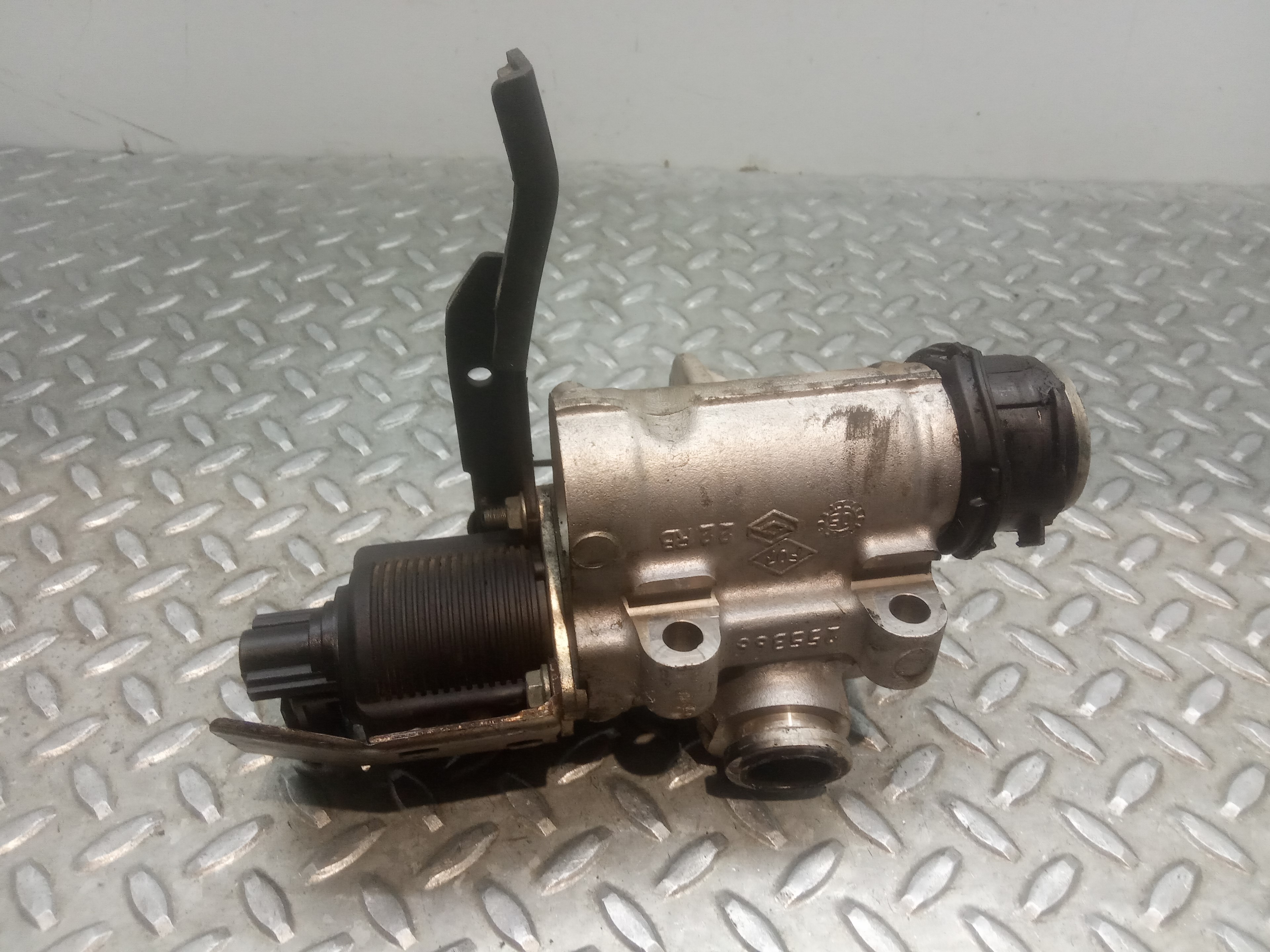 RENAULT Scenic 2 generation (2003-2010) EGR vārsts 8200247250, 8200247250, 7700107471 23696563