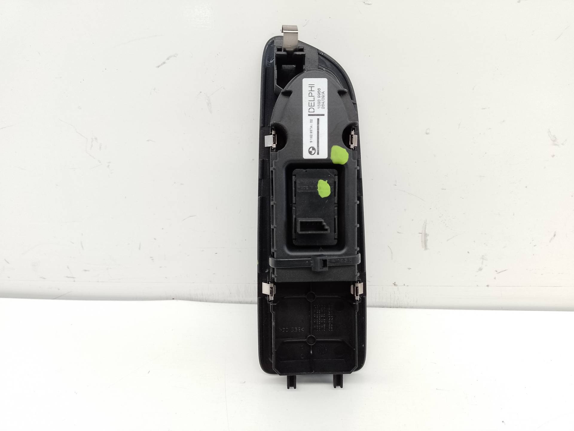 BMW 1 Series E81/E82/E87/E88 (2004-2013) Front Right Door Window Switch 9162997 25611033