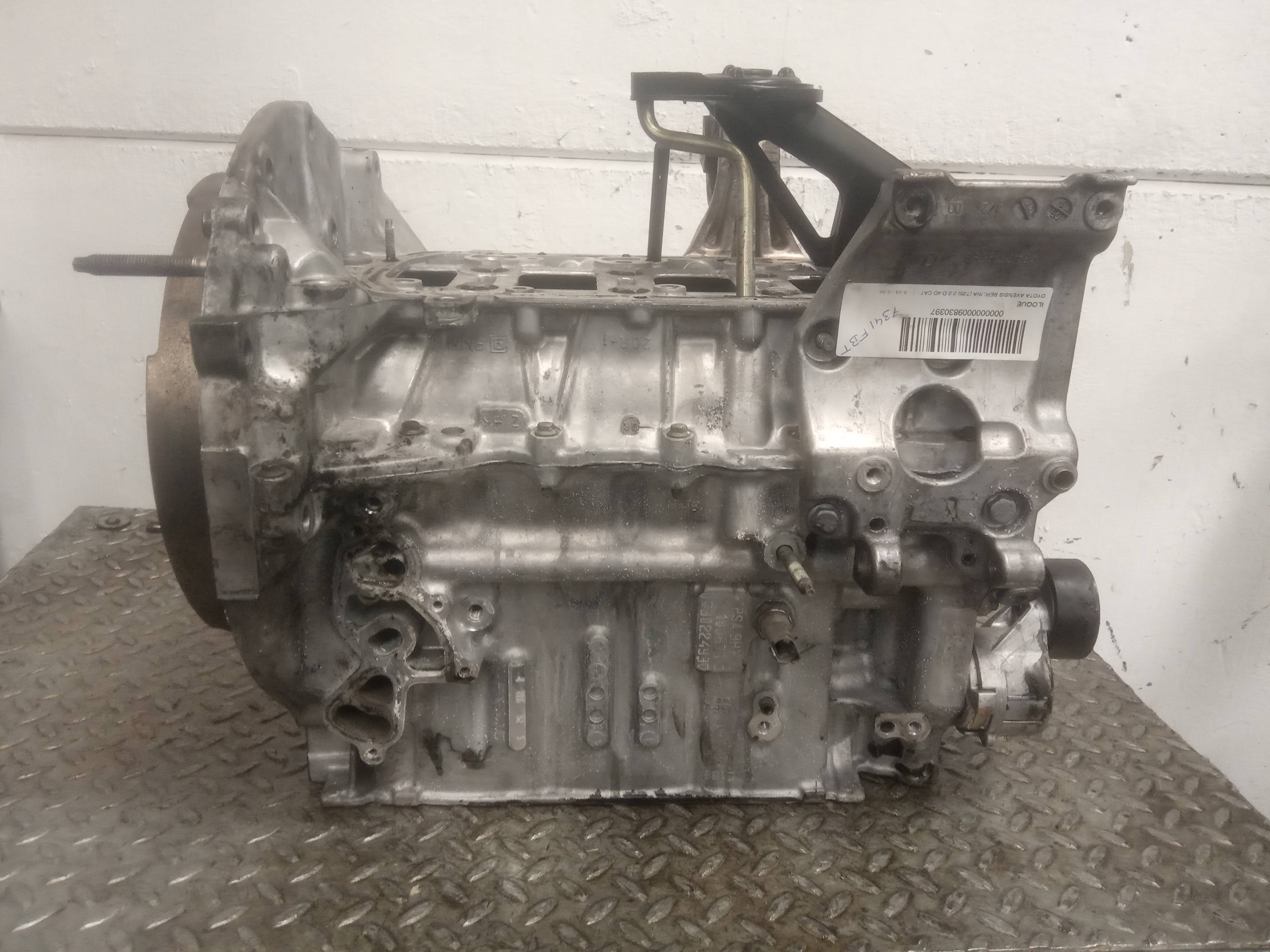 TOYOTA Avensis 2 generation (2002-2009) Motorblokk 9HY, 9HY 21618643