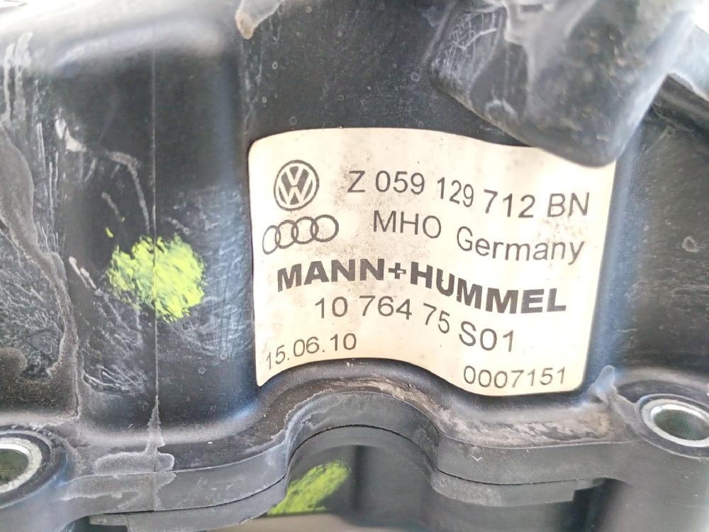 Colector admisión CAS 059129712BN de Volkswagen Touareg (7p5, 7p6) 2010-2018 240 CV - pieza usada