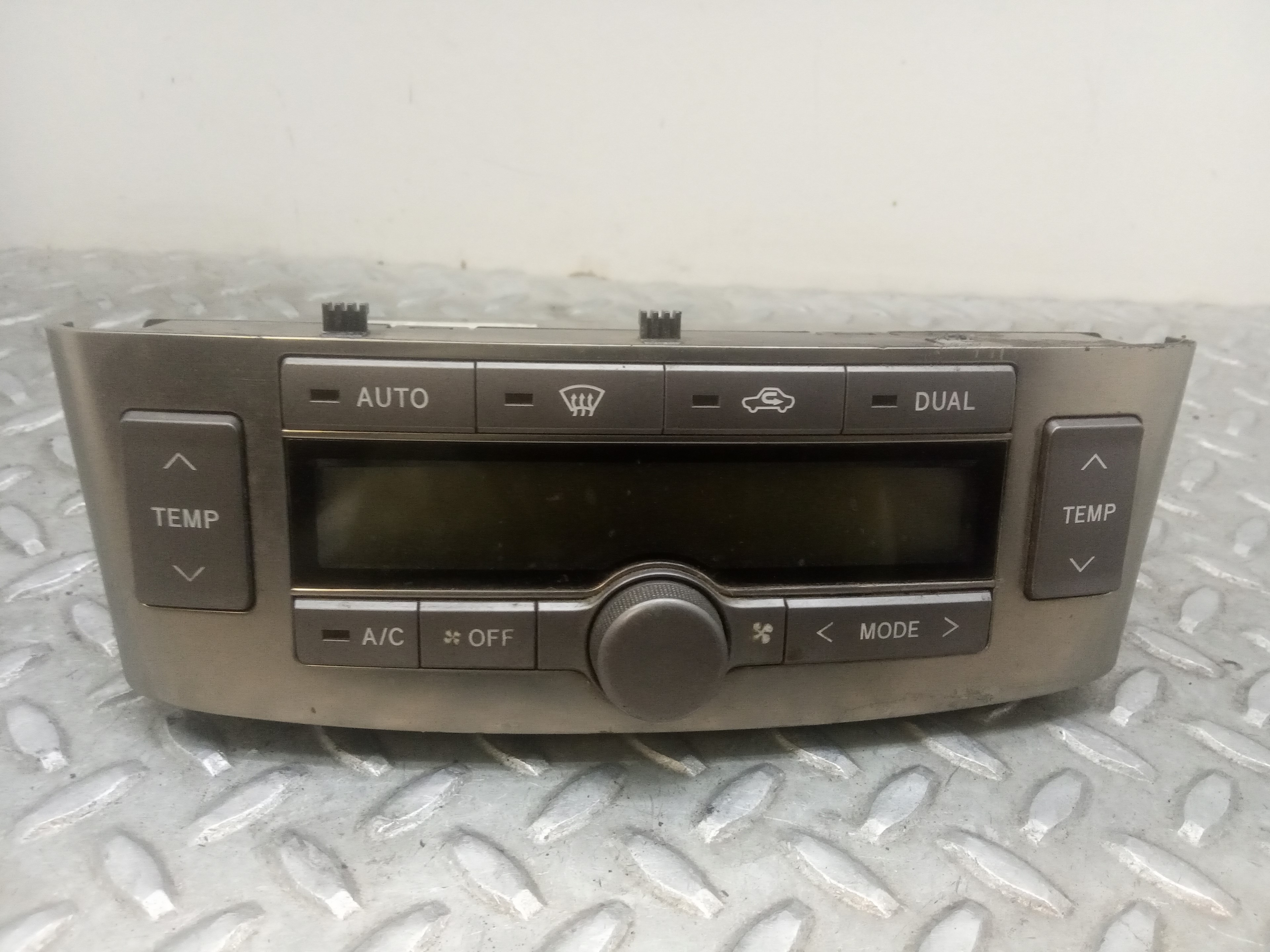 TOYOTA Avensis 2 generation (2002-2009) Climate  Control Unit 5590205050H 23693494