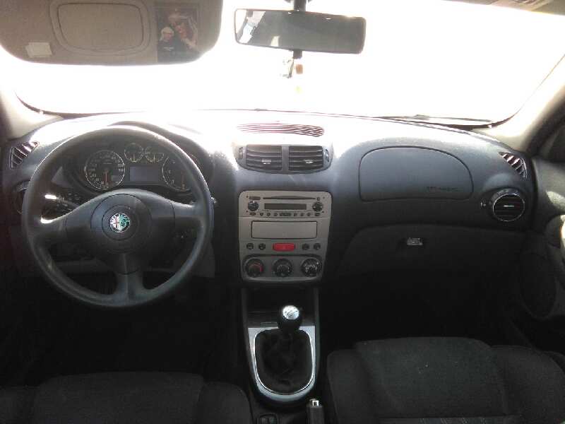 ALFA ROMEO 147 2 generation (2004-2010) Priekinė kairė viršutinė šakė 0051834093 18729945