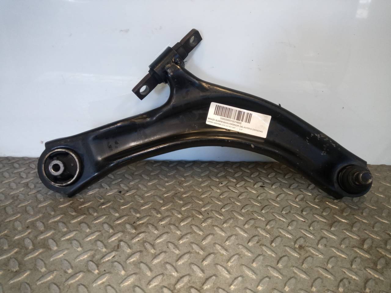 NISSAN Qashqai 1 generation (2007-2014) Braț de control inferior dreapta față 23350433