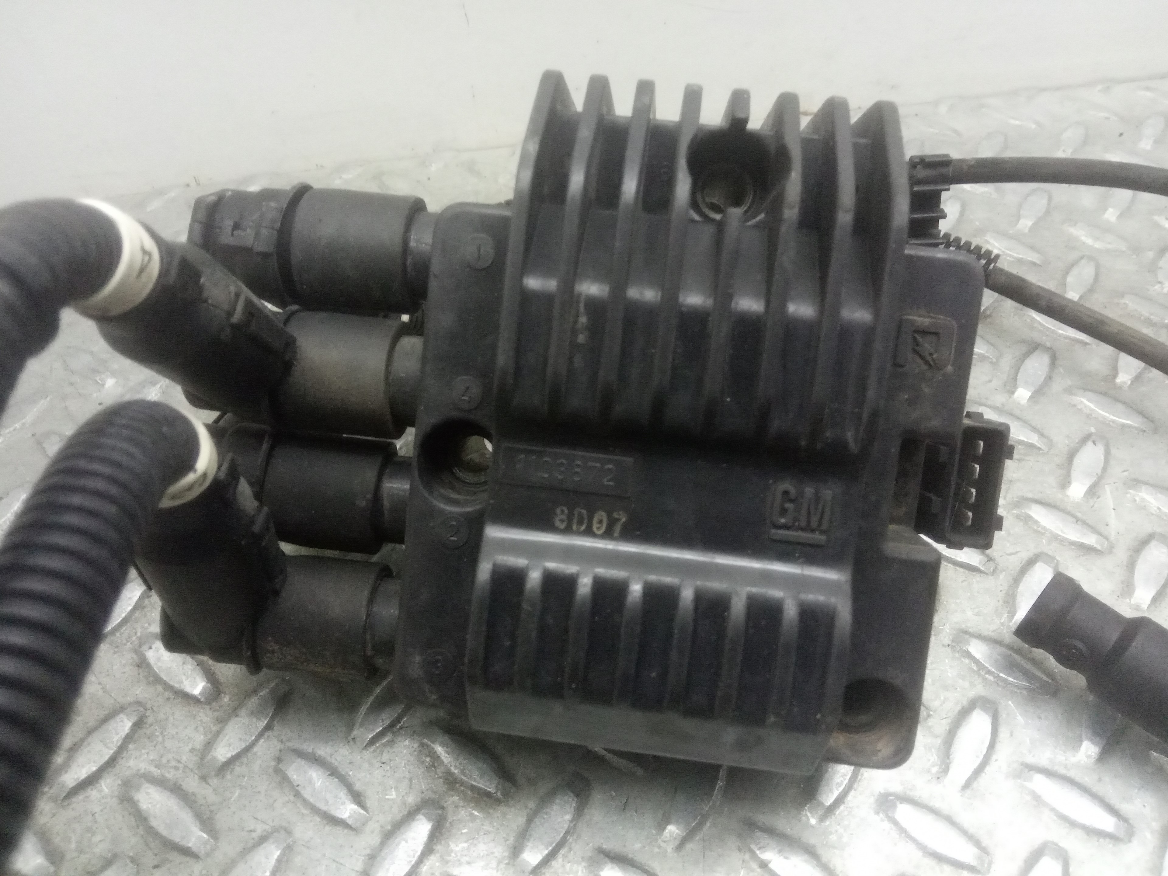 OPEL Vectra B (1995-1999) High Voltage Ignition Coil 1103872 23327489