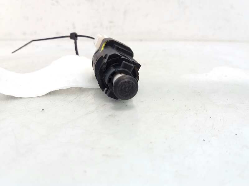Sensor K9K T7 8200276361C de Renault Grand modus 2008-2014 86 CV con 115698 km - pieza usada