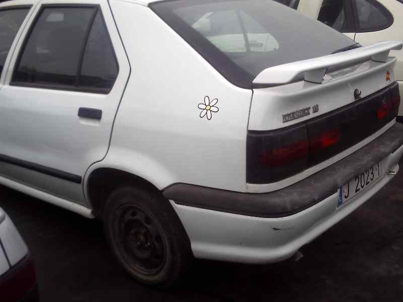 RENAULT 19 1 generation (1988-1992) Klímahűtő 24702498