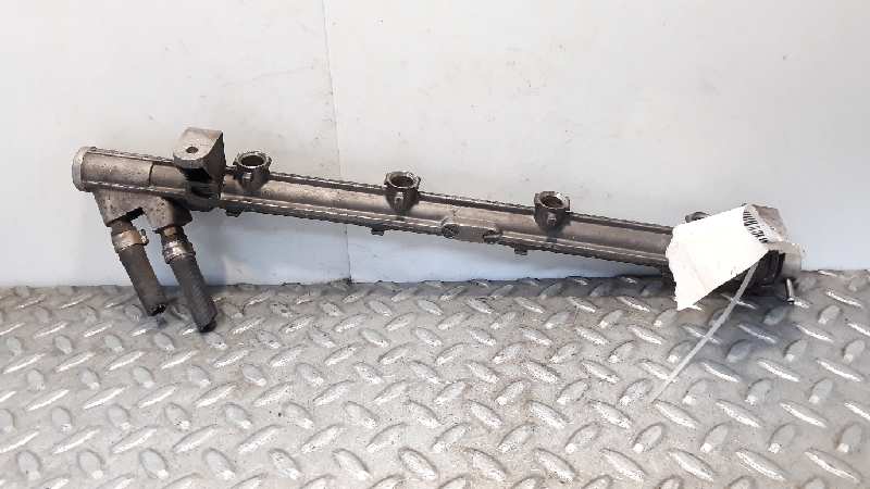 ALFA ROMEO 145 930 (1994-2001) Fuel Rail CB94241700 23205813