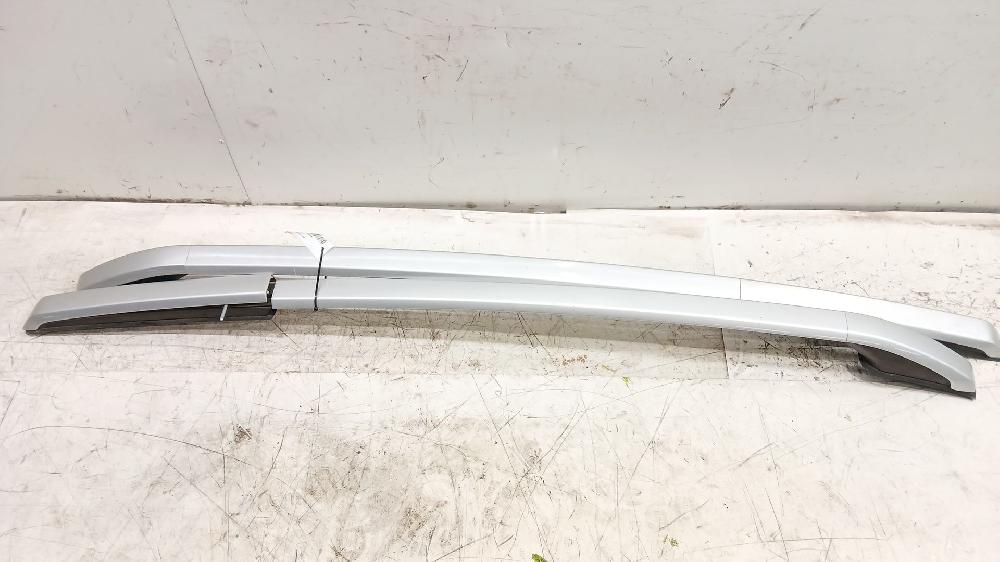 Barras techo BH02 96783576VV de Peugeot 2008 i (cu_) 2013-2018 100 CV con 234212 km - pieza usada