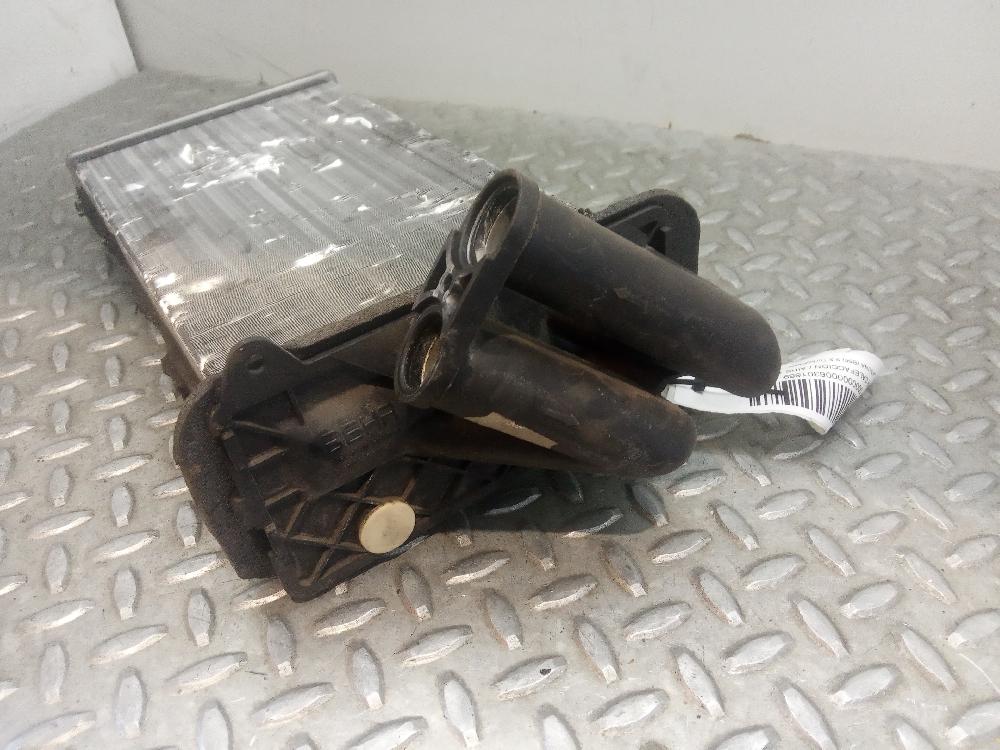 Radiador de calefacción / aire acondicionado G8T de Renault Laguna (b56) 1994-1998 113 CV con 1 km - pieza usada