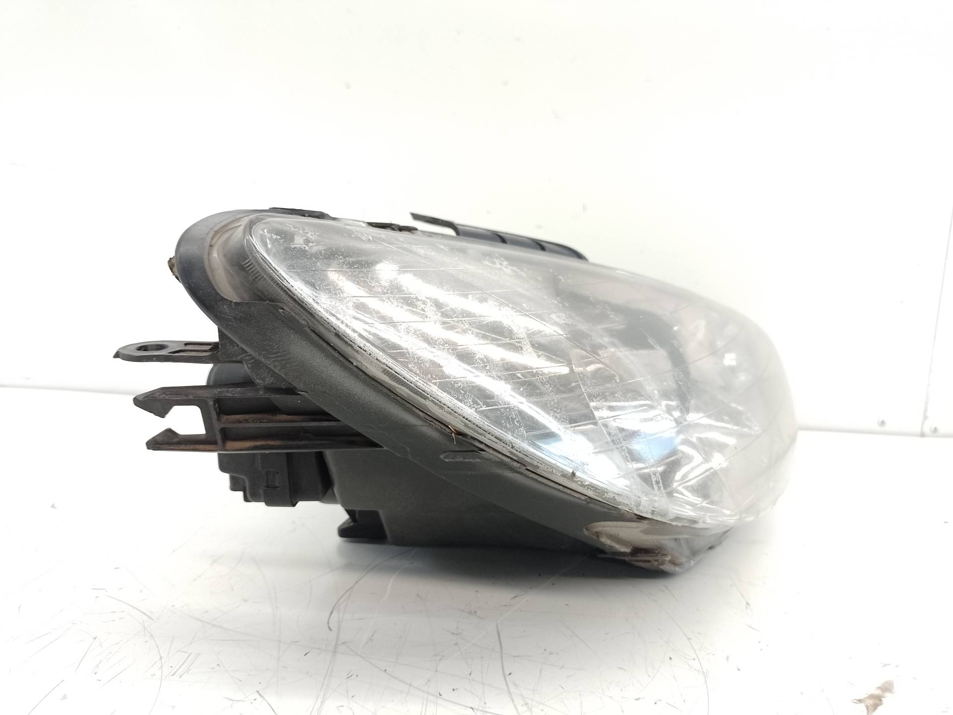 RENAULT 206 1 generation (1998-2009) Front Right Headlight 9628666780 25772645