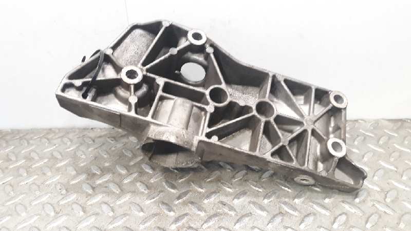Soporte alternador BAD 036145169G de Audi A2 (8z0) 2000-2005 110 CV con 1 km - pieza usada