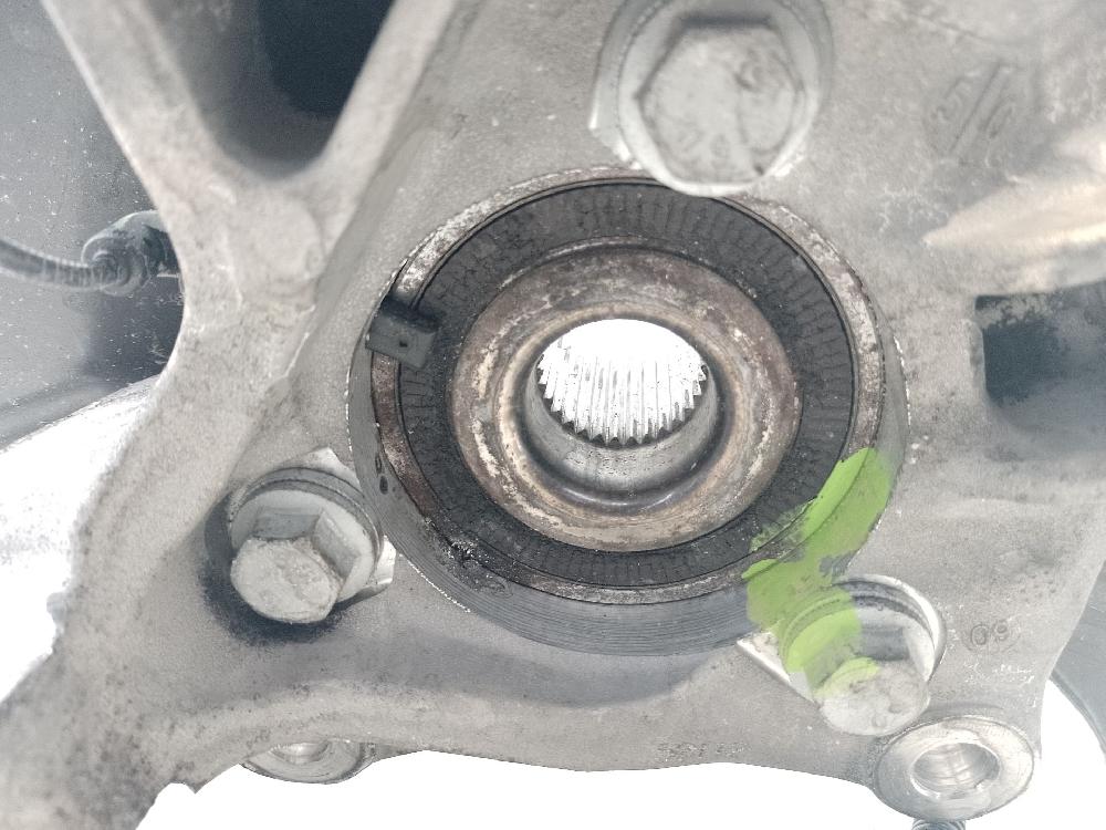 Mangueta delantera derecha A17DTR 308109 de Opel Astra j (p10) 2009-2015 110 CV - pieza usada
