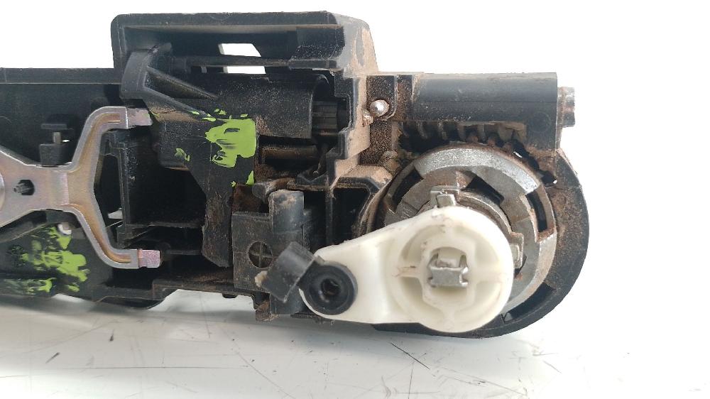 Maneta exterior maletero OM 608.915 (K9K) 8200497521 de Mercedes-benz Citan monospace (w415) 2012-2021 95 CV - pieza usada